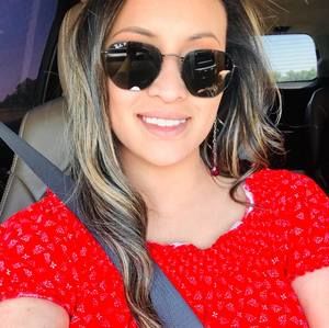 Meet your Posher, Juana